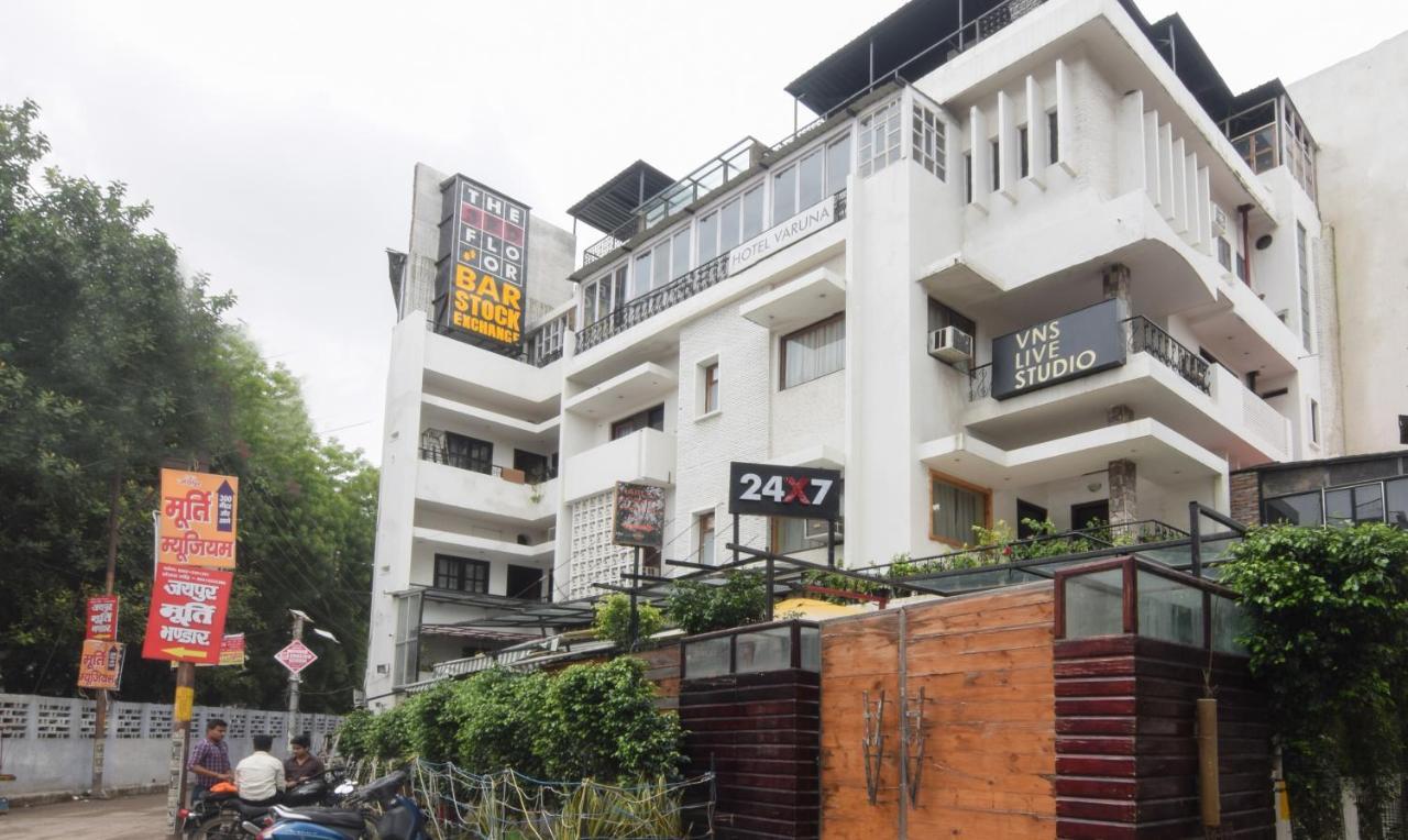 Hotel Varuna Varanasi Exterior photo